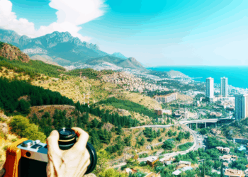 Black Friday Travel Tips: How To Maximize Discounts