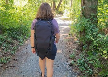 We Took These ALPAKA Bags Through Airports, Trails & Chaos: Here’s the Truth